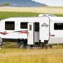 Why You Need to Consider an RV Service And Repair Before You Go Camping